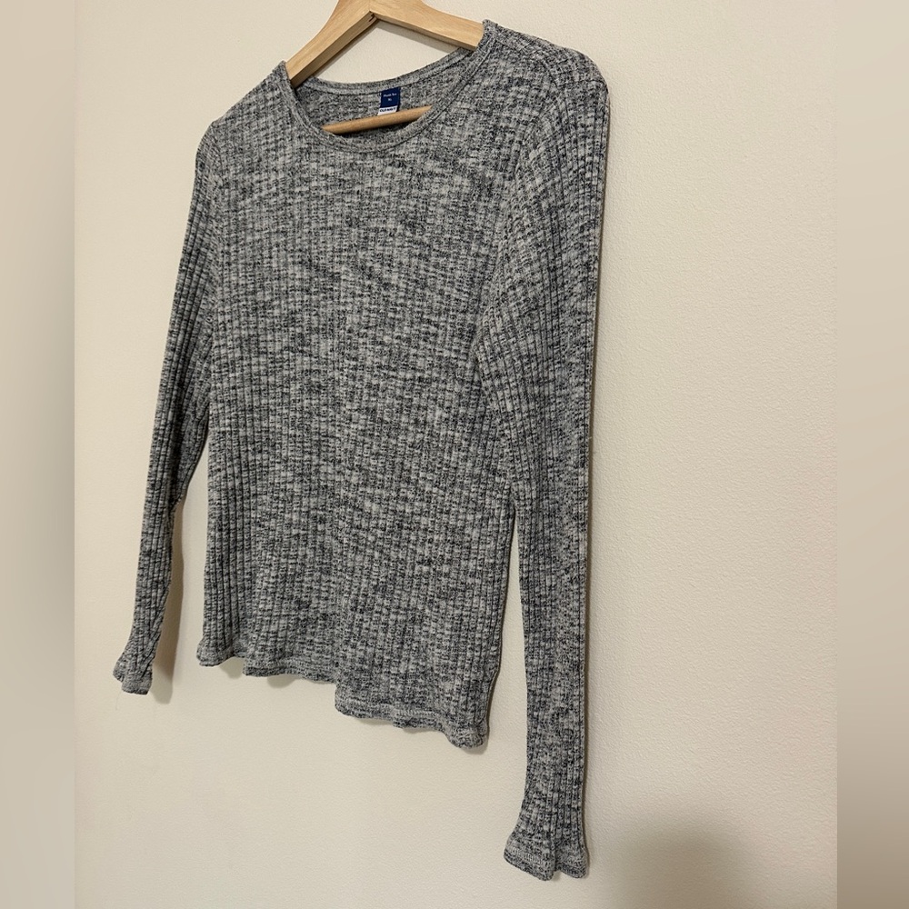 ♻️ Old Navy Charcoal Plush Tee - Picture 5 of 5